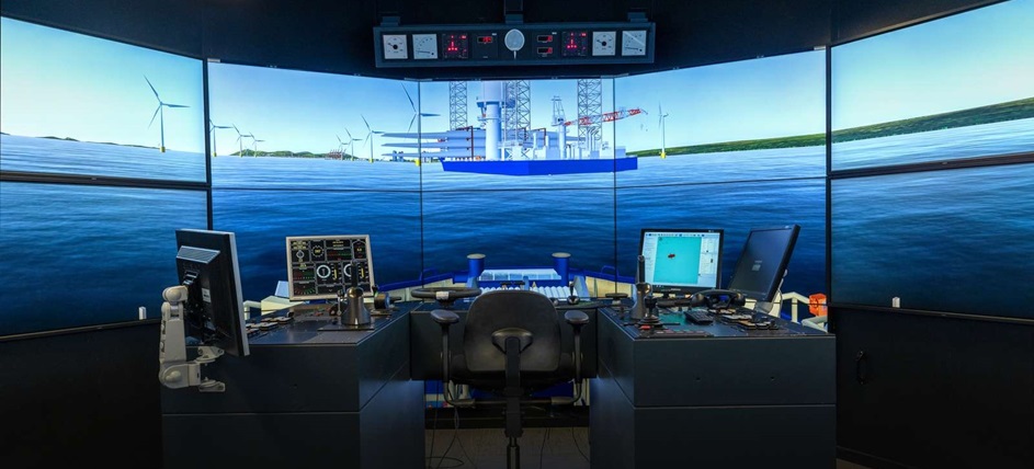 simulator with wind turbine