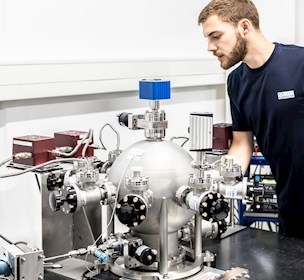The vacuum laboratory in Brøndby has Denmark's largest messuring range within vacuum 