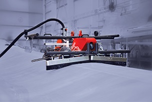 The AMS-46 is a go-cart looking scanner for automated ultrasonic inspection of rotor blades. It indicates delaminations and dry areas in girder composites.